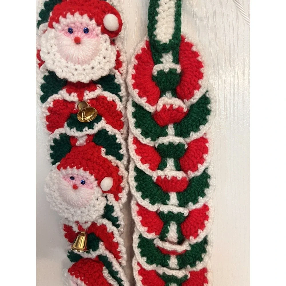 Vintage‎ 60s Handmade Crocheted Santa  Wall Hanger Red Green Tassle 4 x 31